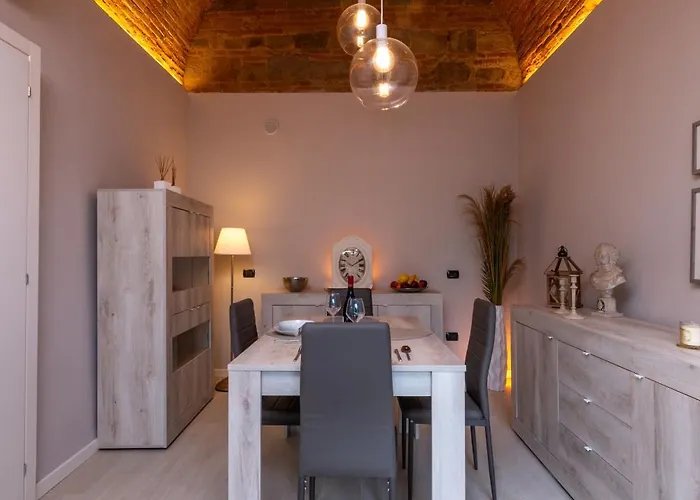 The Eyes Of Διαμέρισμα *